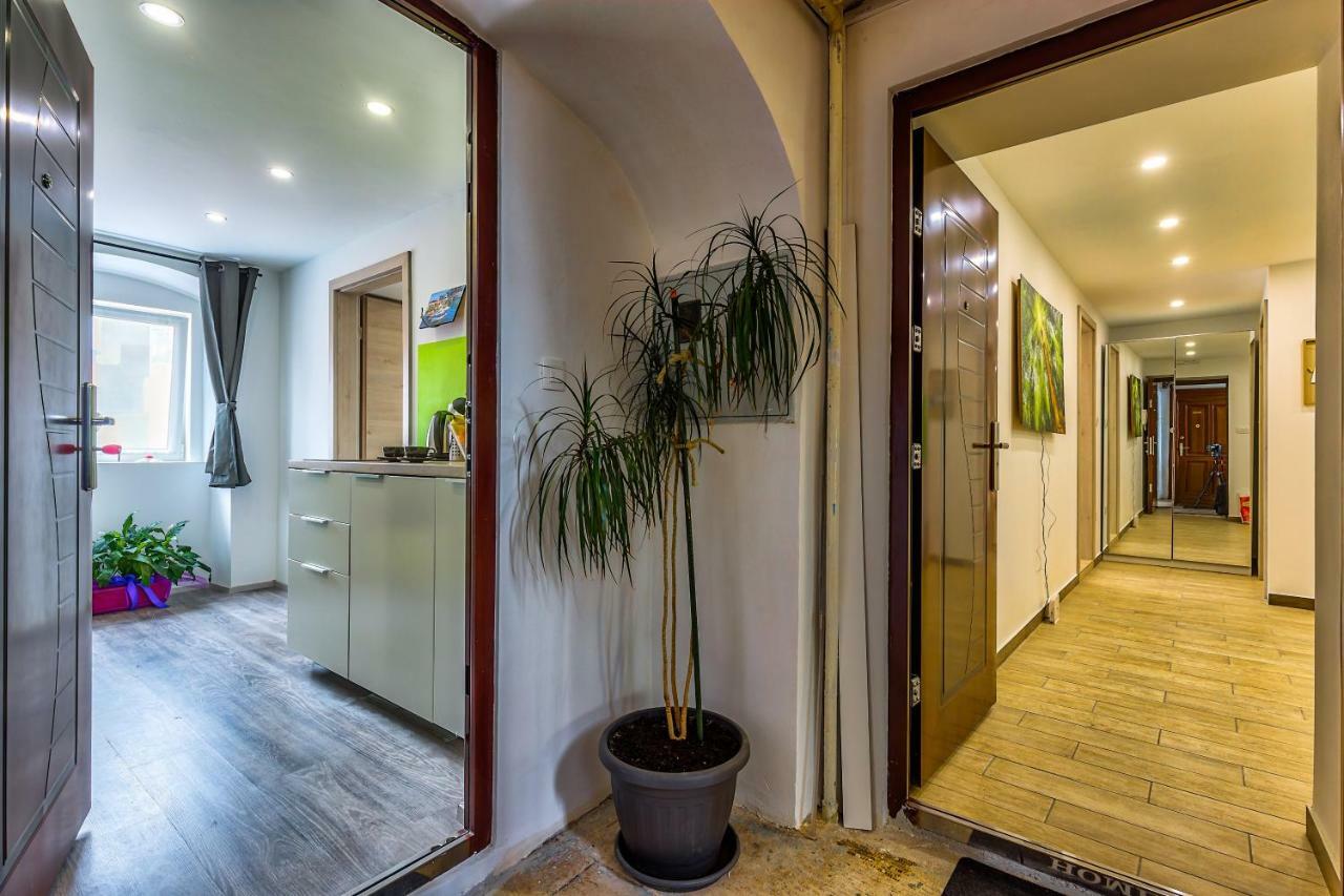 Apartments In The City Rijeka Exterior photo