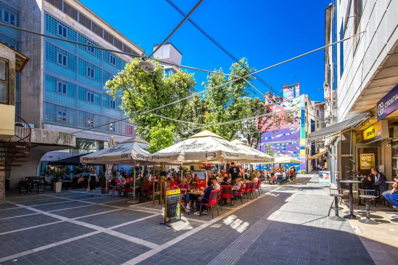 Apartments In The City Rijeka Exterior photo